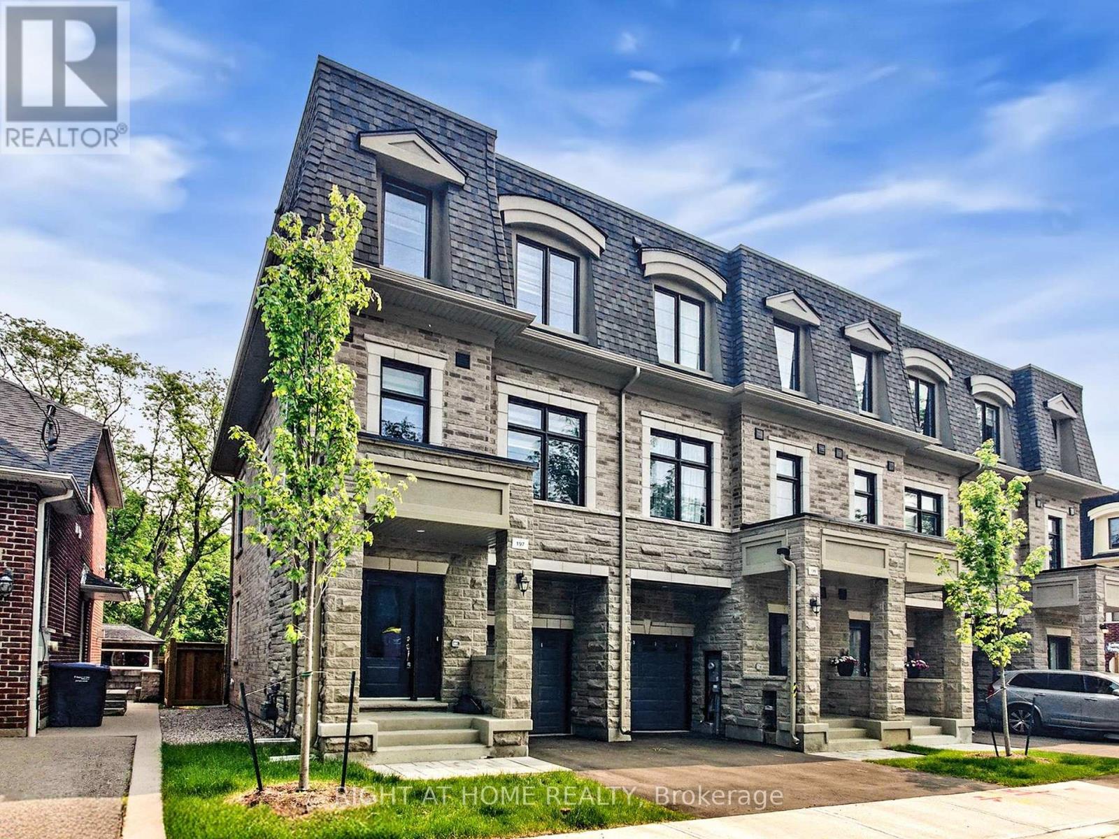 Property at 197 WYNDHAM STREET image 1
