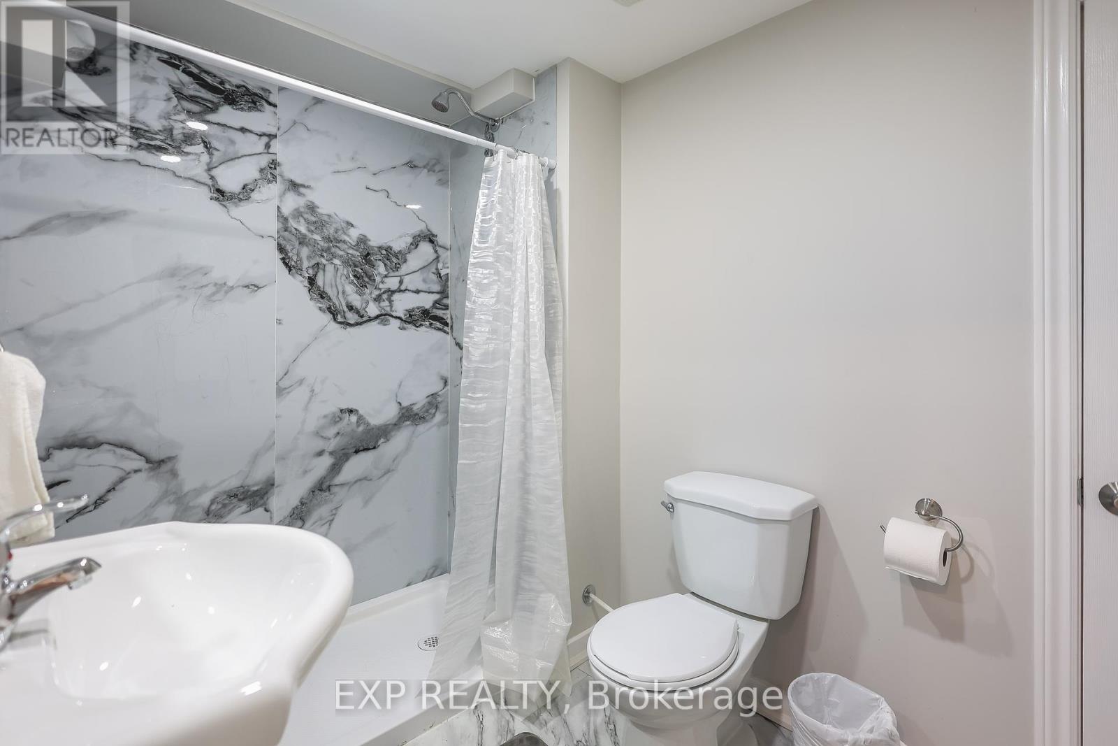 70 - 1180 Mississ Vly Boulevard, Mississauga, Ontario  L5A 3M9 - Photo 30 - W12362772