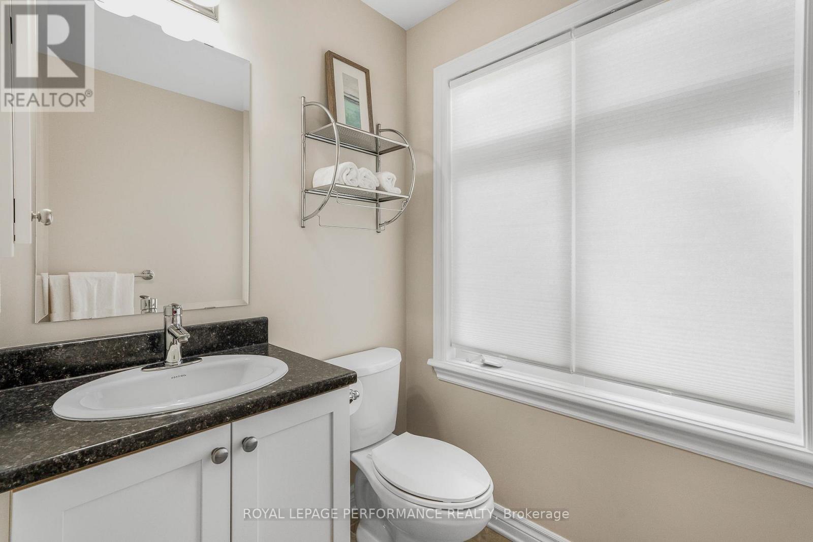 328 Ballinville Circle, Ottawa, Ontario  K4M 0C4 - Photo 18 - X12362798