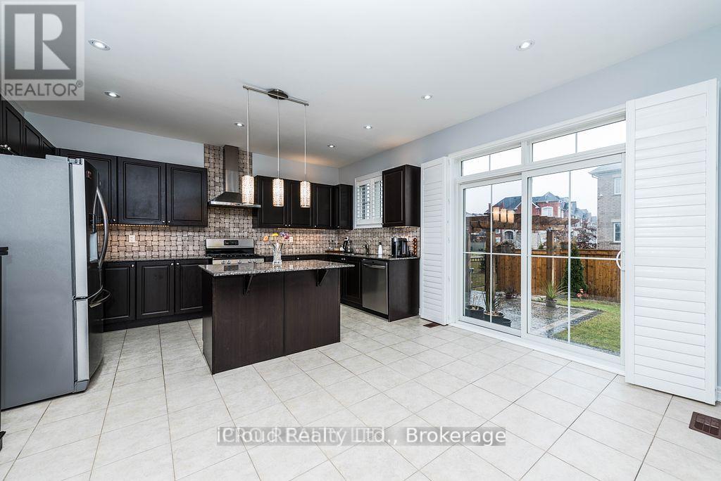 27 Tysonville Circle, Brampton, Ontario  L7A 4A6 - Photo 14 - W12362589