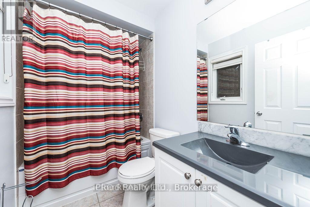 27 Tysonville Circle, Brampton, Ontario  L7A 4A6 - Photo 30 - W12362589