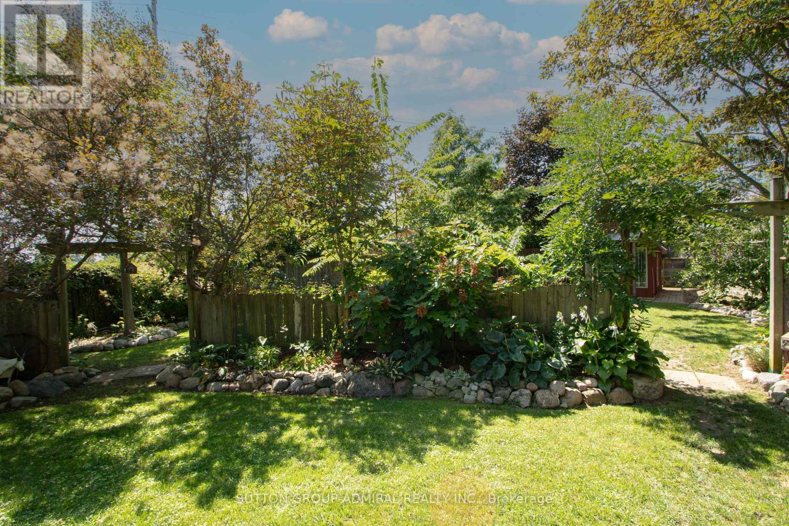 59 Breckenridge Crescent, London South, Ontario  N6E 1H6 - Photo 24 - X12362694