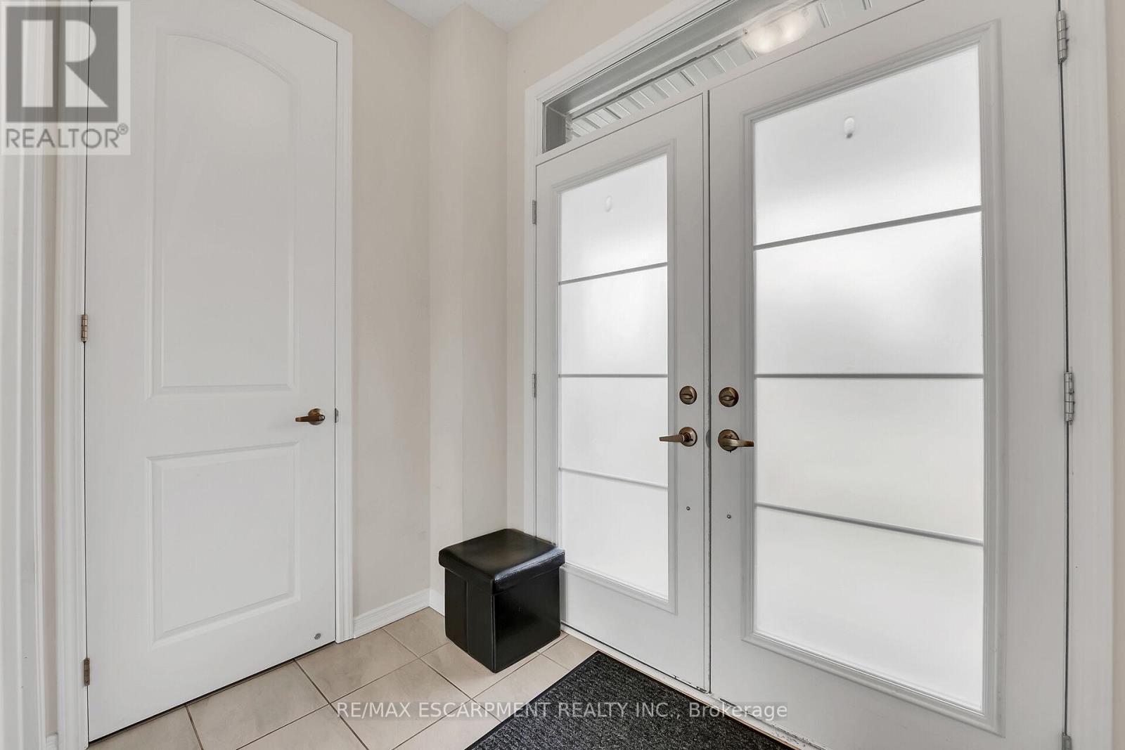 57 Queen Mary Boulevard, Hamilton, Ontario  L8J 0M4 - Photo 20 - X12362770