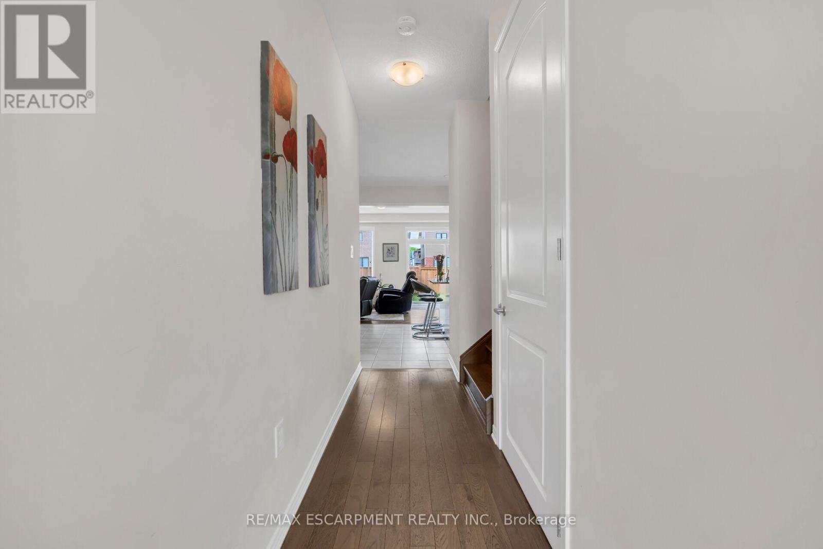57 Queen Mary Boulevard, Hamilton, Ontario  L8J 0M4 - Photo 21 - X12362770