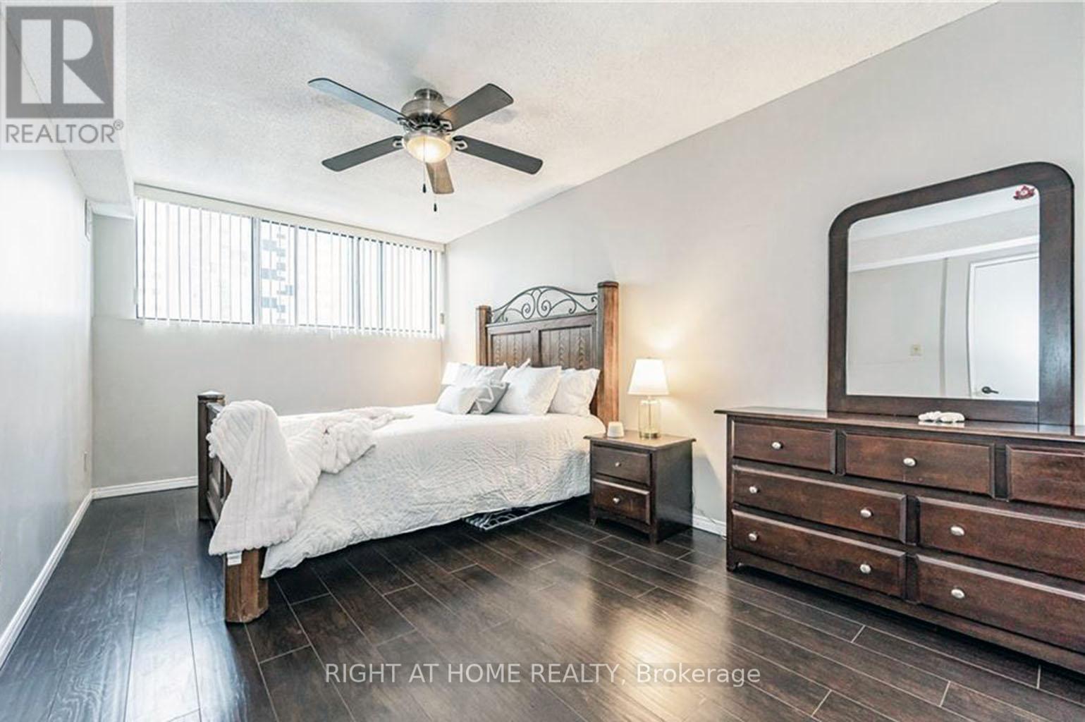 903 - 375 King Street N, Waterloo, Ontario  N2J 4L6 - Photo 12 - X12362775
