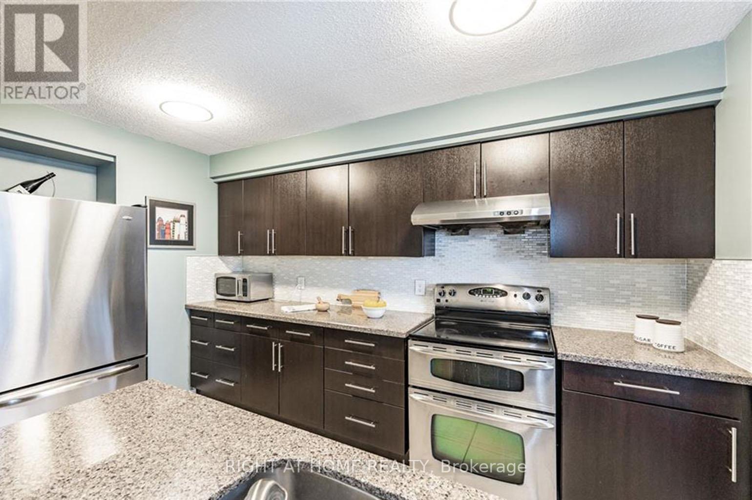 903 - 375 King Street N, Waterloo, Ontario  N2J 4L6 - Photo 18 - X12362775