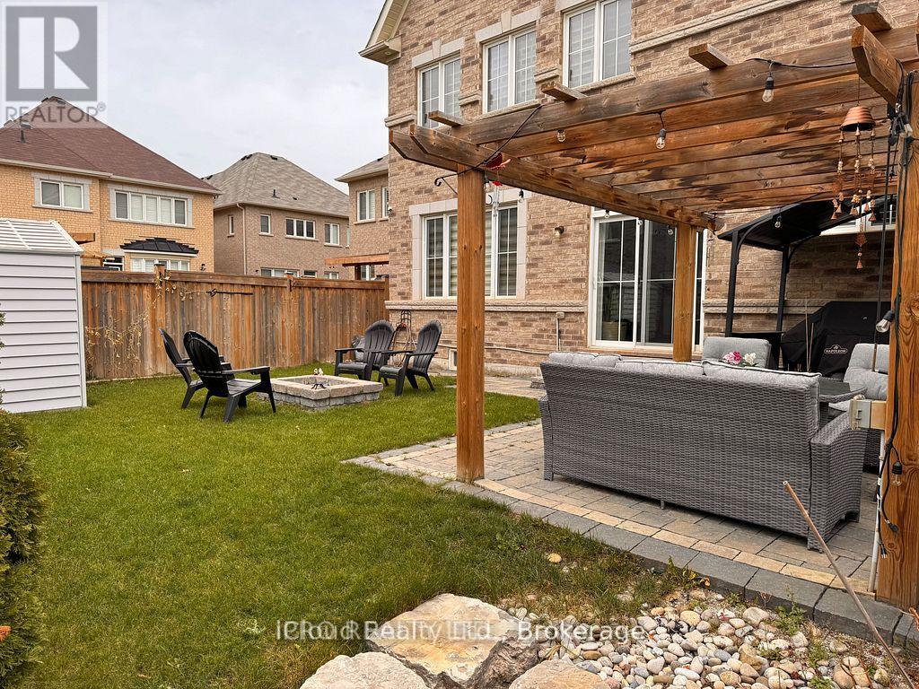27 Tysonville Circle, Brampton, Ontario  L7A 4A6 - Photo 46 - W12362589