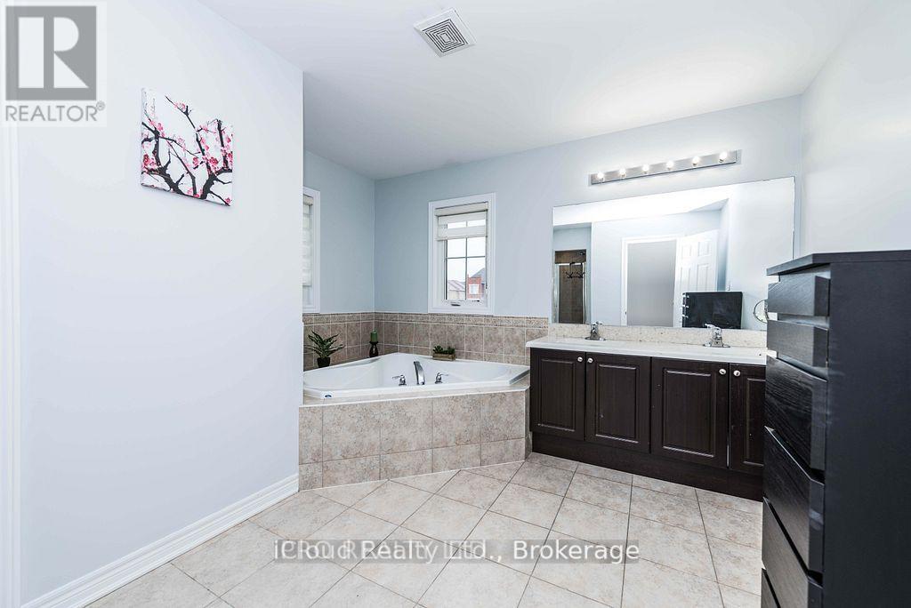 27 Tysonville Circle, Brampton, Ontario  L7A 4A6 - Photo 26 - W12362589