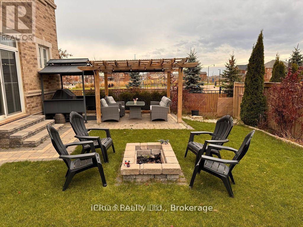 27 Tysonville Circle, Brampton, Ontario  L7A 4A6 - Photo 47 - W12362589