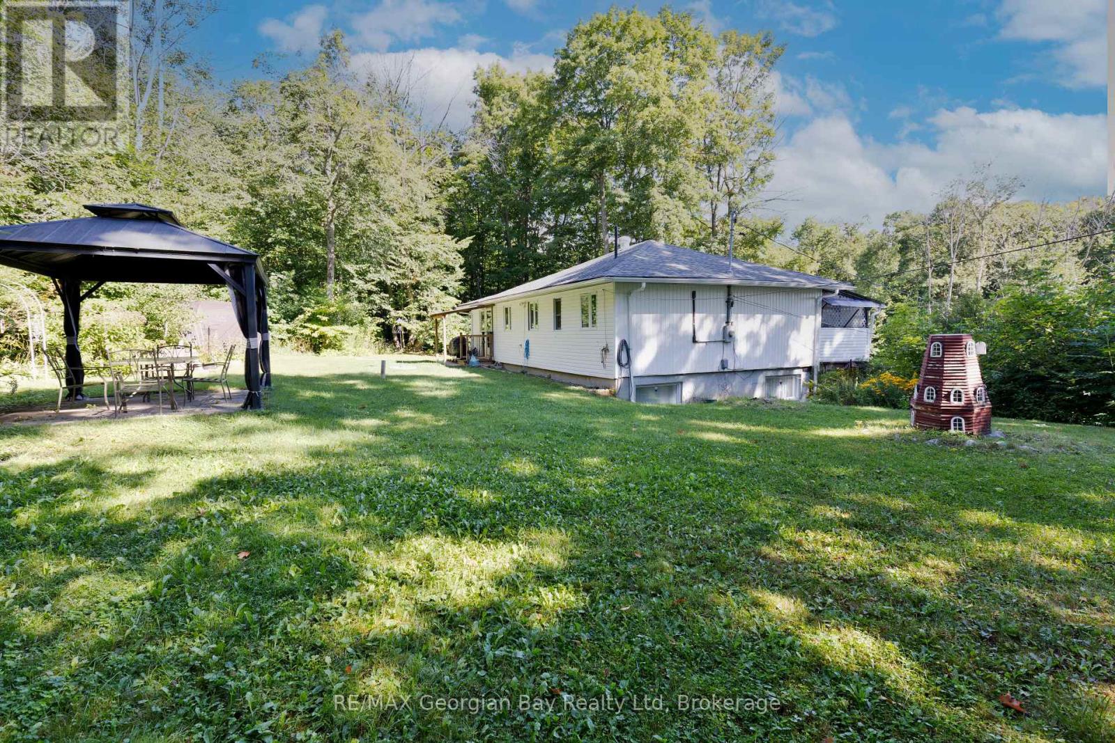 426 David Avenue, Tay, Ontario  L0K 1R0 - Photo 32 - S12362806