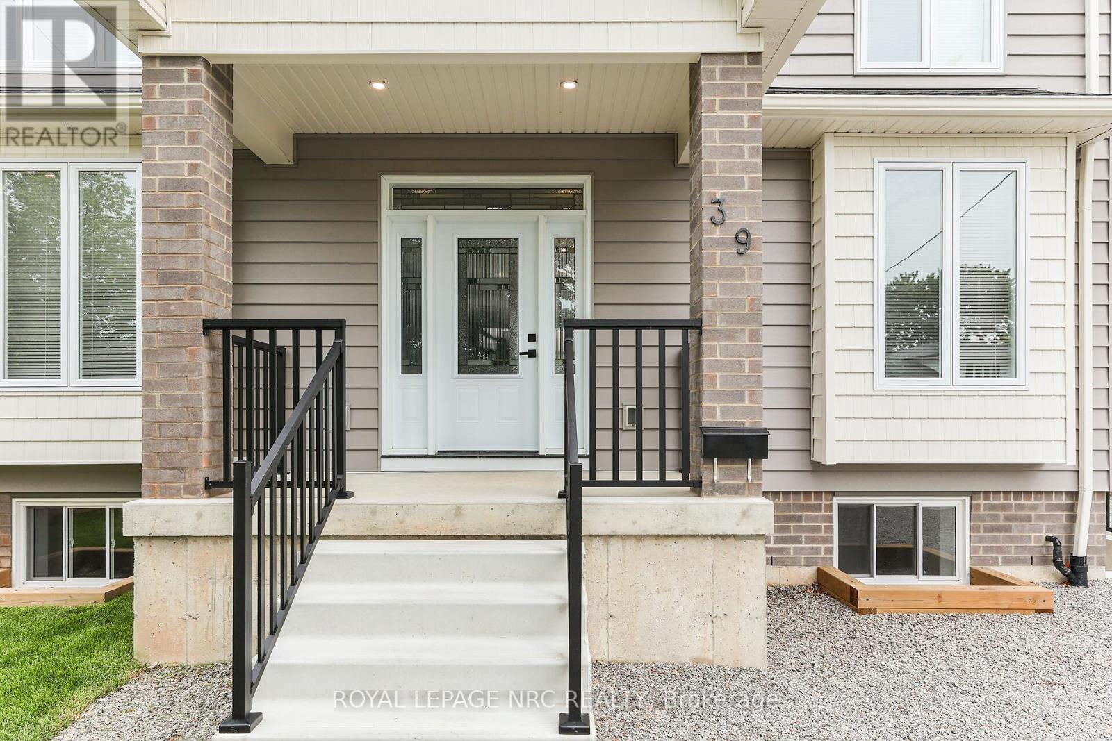 Property at 39 GROVE AVENUE image 5
