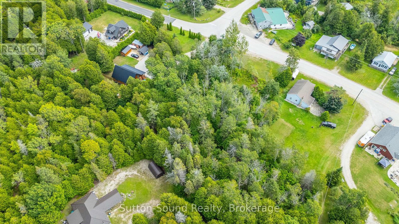 Lot 29 Stokes River Road, Northern Bruce Peninsula, Ontario  N0H 1W0 - Photo 8 - X12362815
