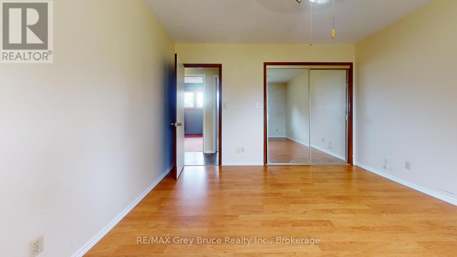82 Brook Street W, Arran-Elderslie, Ontario  N0H 2N0 - Photo 18 - X12362858