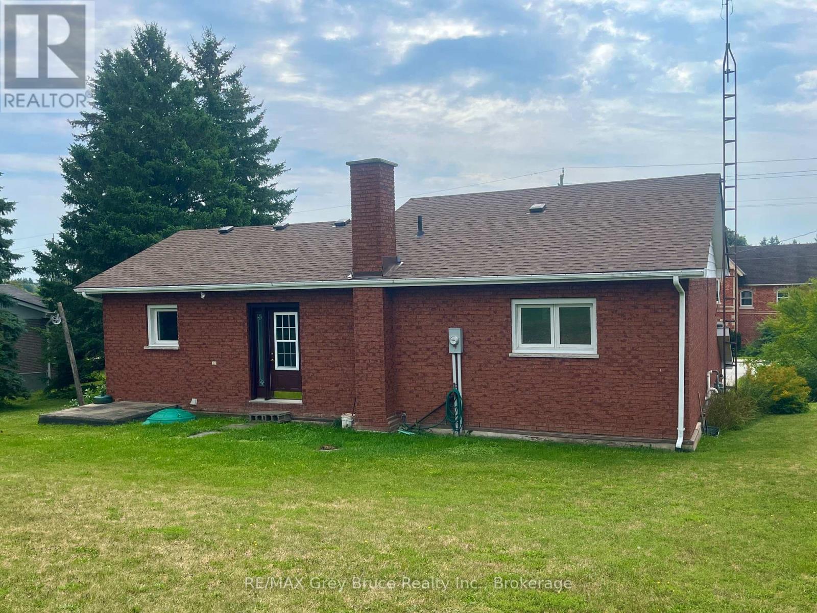 82 Brook Street W, Arran-Elderslie, Ontario  N0H 2N0 - Photo 26 - X12362858
