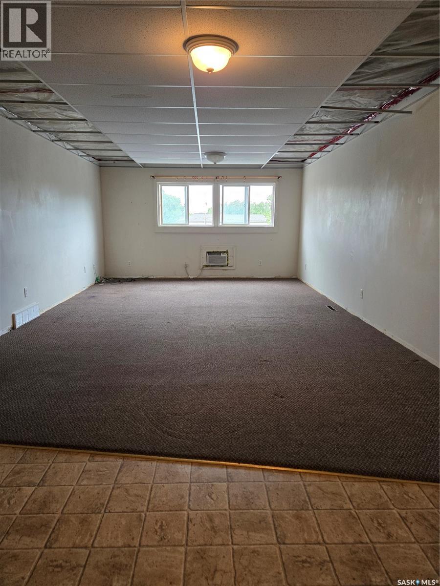 2806 Dewdney Avenue, Regina, Saskatchewan  S4T 0X8 - Photo 12 - SK016534