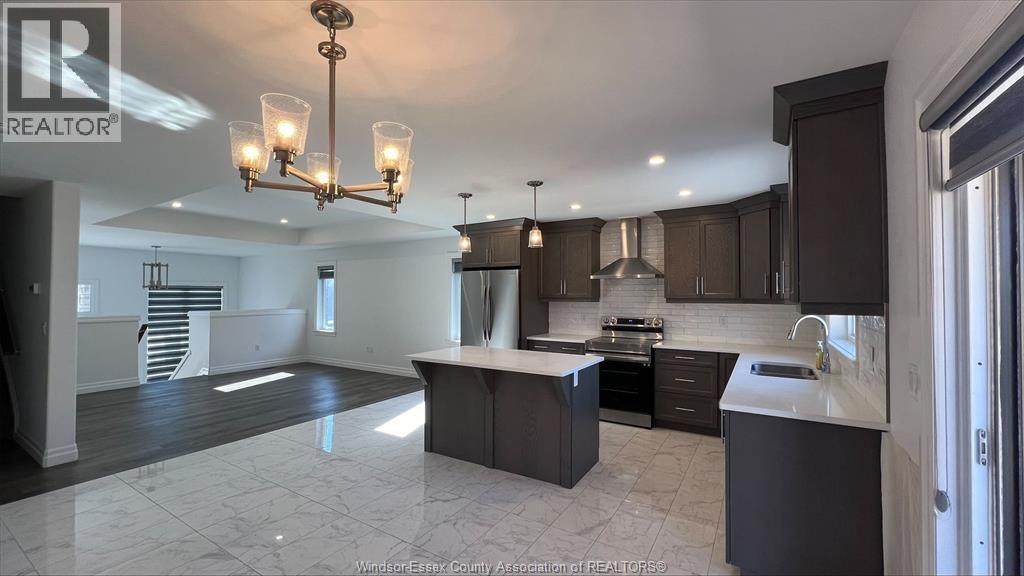 736 Faleria Unit# Upper, Lakeshore, Ontario N0R 1A0 - Photo 4 - 25021523