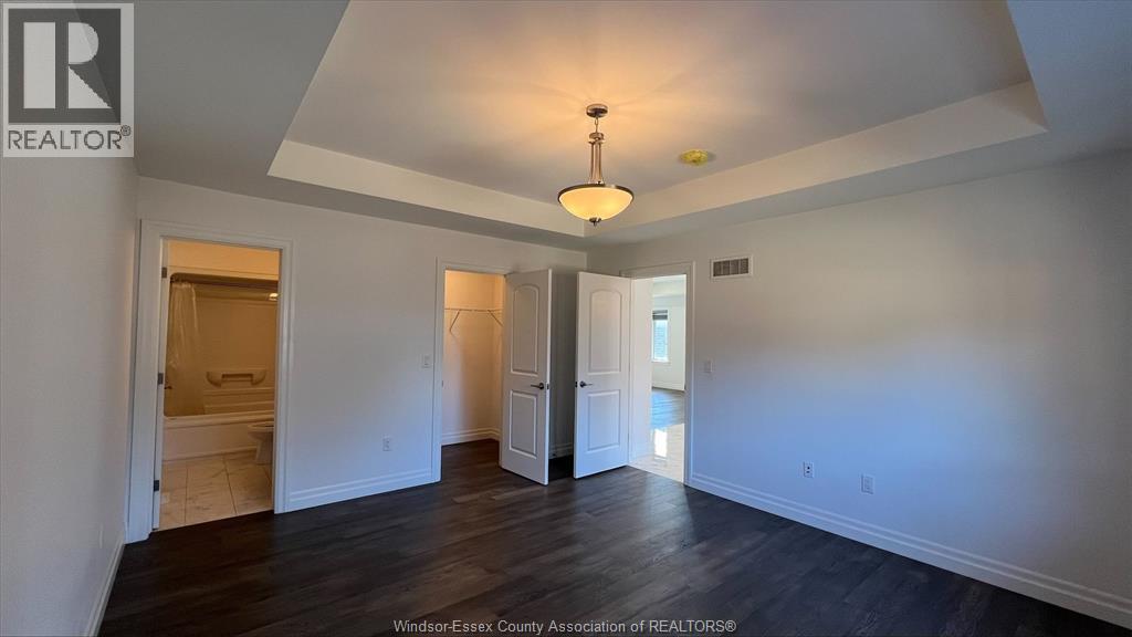 736 Faleria Unit# Upper, Lakeshore, Ontario N0R 1A0 - Photo 8 - 25021523