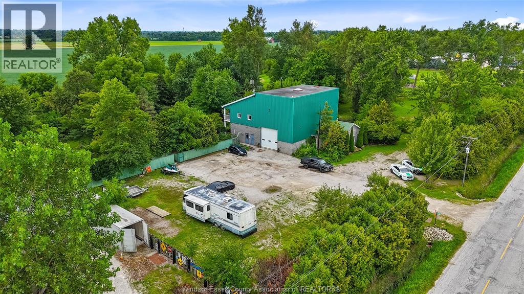 MLS# 25021516: 2005 SOUTH MIDDLE ROAD, Lakeshore, Canada