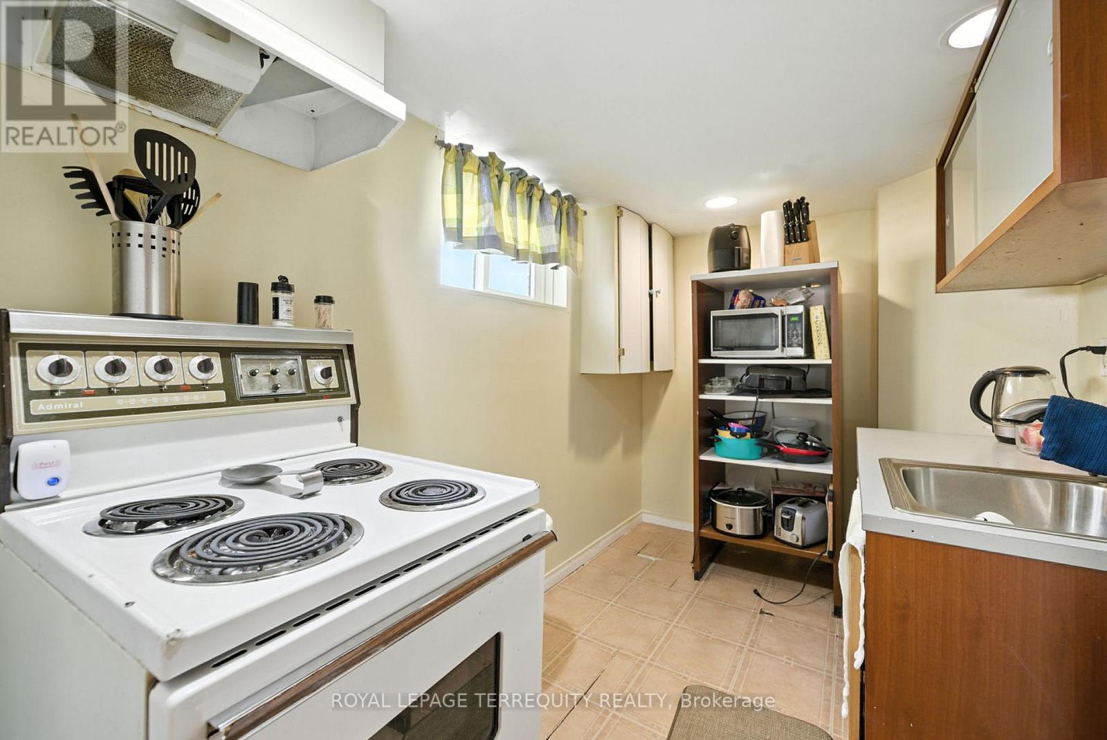 254 Cadillac Avenue S, Oshawa, Ontario  L1H 5Z7 - Photo 26 - E12362631
