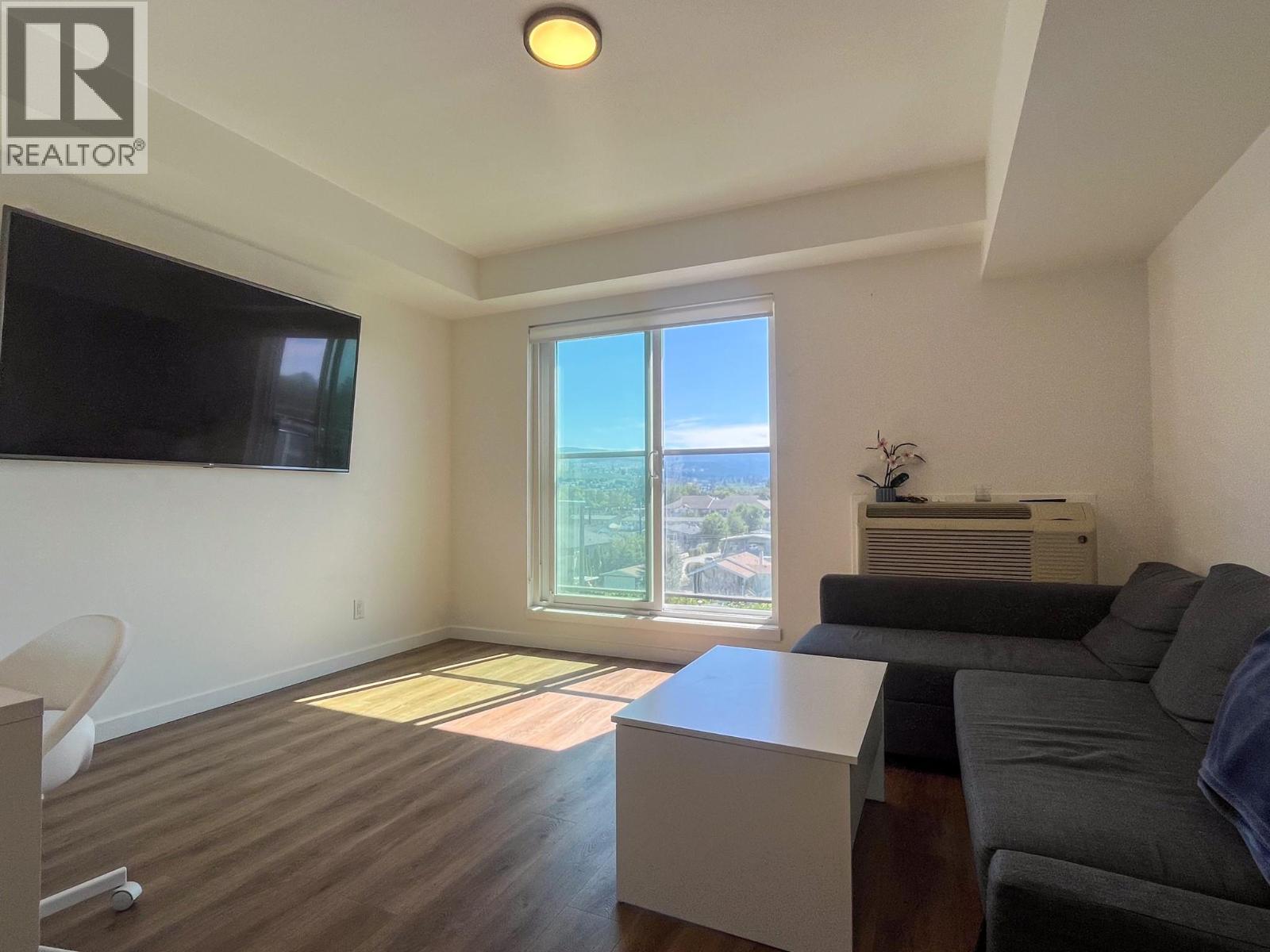 Property at 615 Rutland Road Unit# 512 image 5
