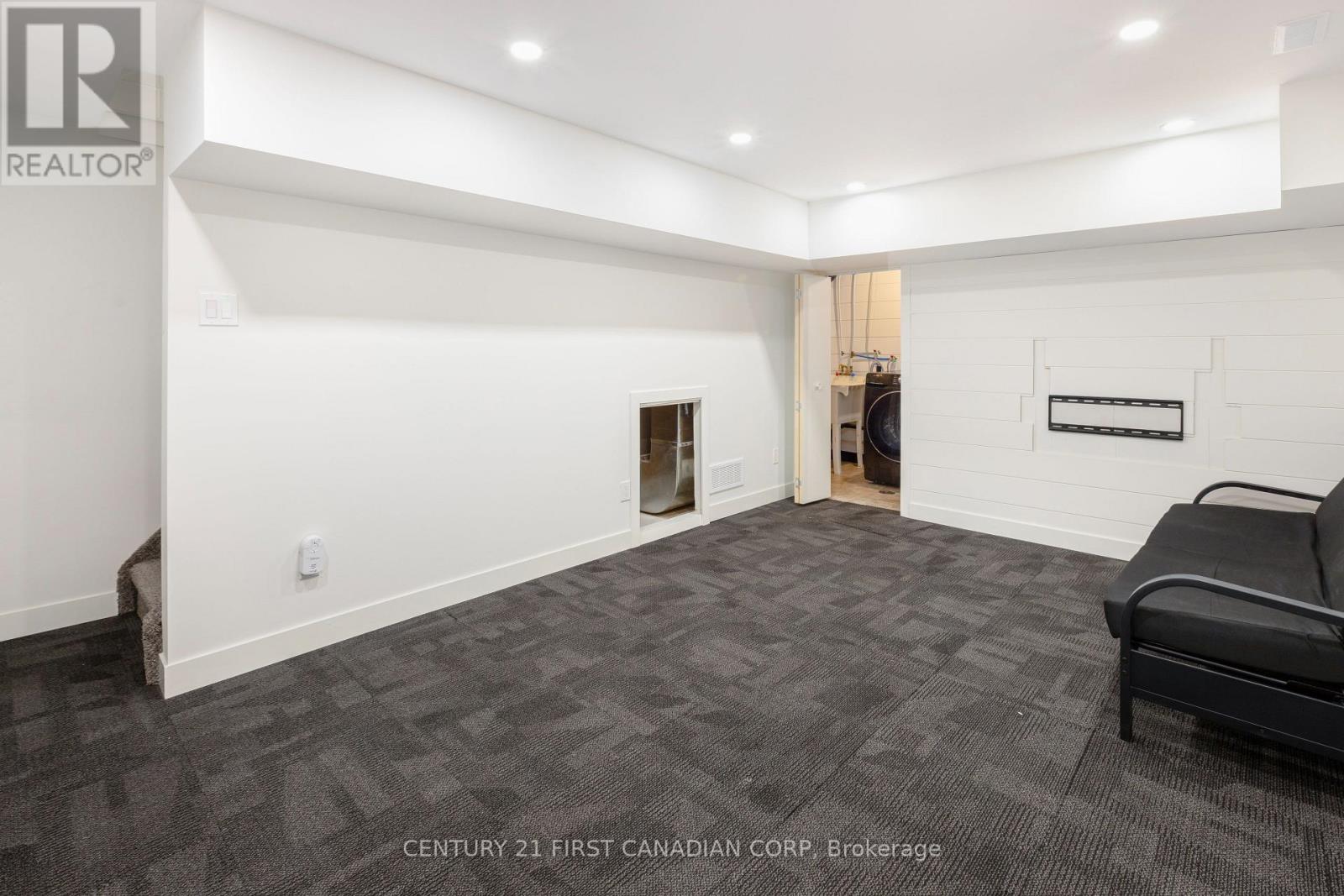14 - 825 Dundalk Drive N, London South, Ontario  N6C 3V6 - Photo 20 - X12362929
