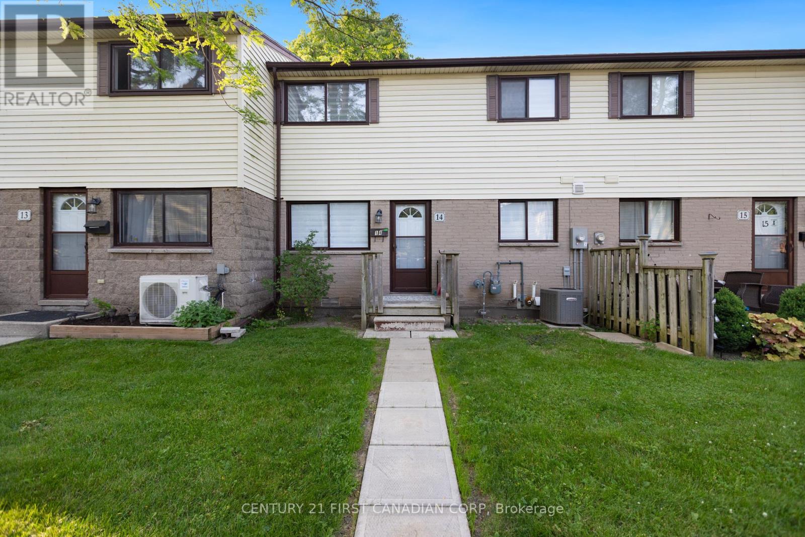 14 - 825 Dundalk Drive N, London South, Ontario  N6C 3V6 - Photo 3 - X12362929