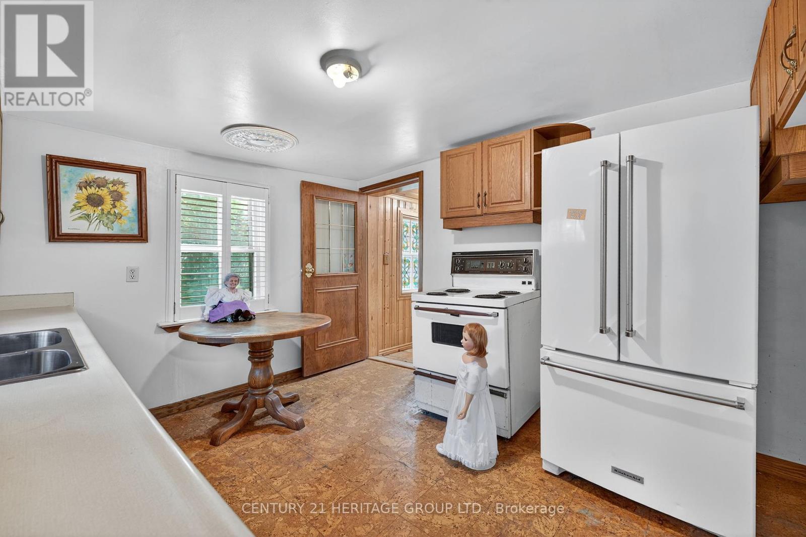 117 Lucas Street, Richmond Hill, Ontario  L4C 4P4 - Photo 19 - N12362830