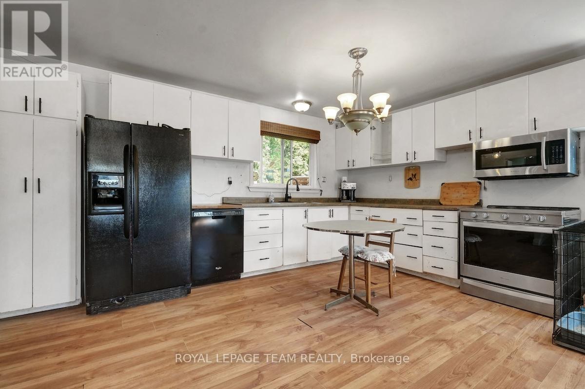 5684 Mccrea Road, Augusta, Ontario  K0E 1T0 - Photo 12 - X12362895