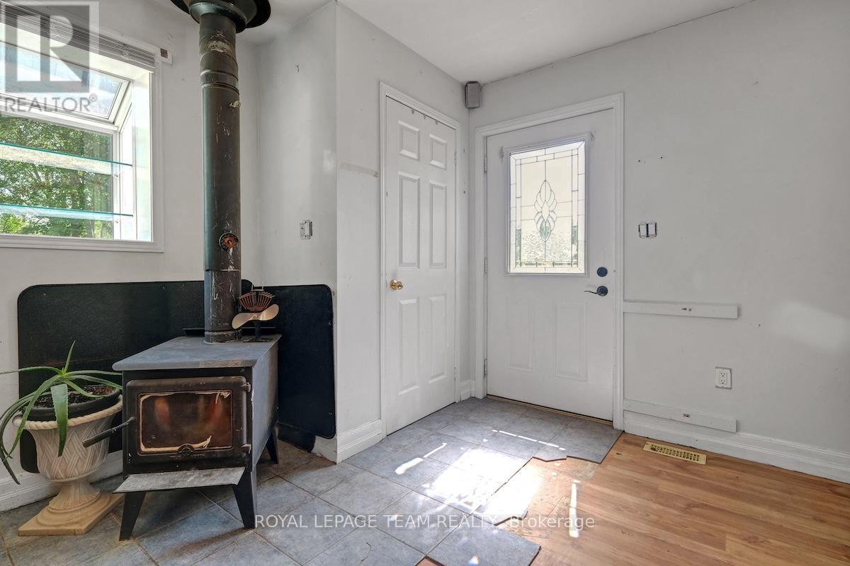 5684 Mccrea Road, Augusta, Ontario  K0E 1T0 - Photo 7 - X12362895