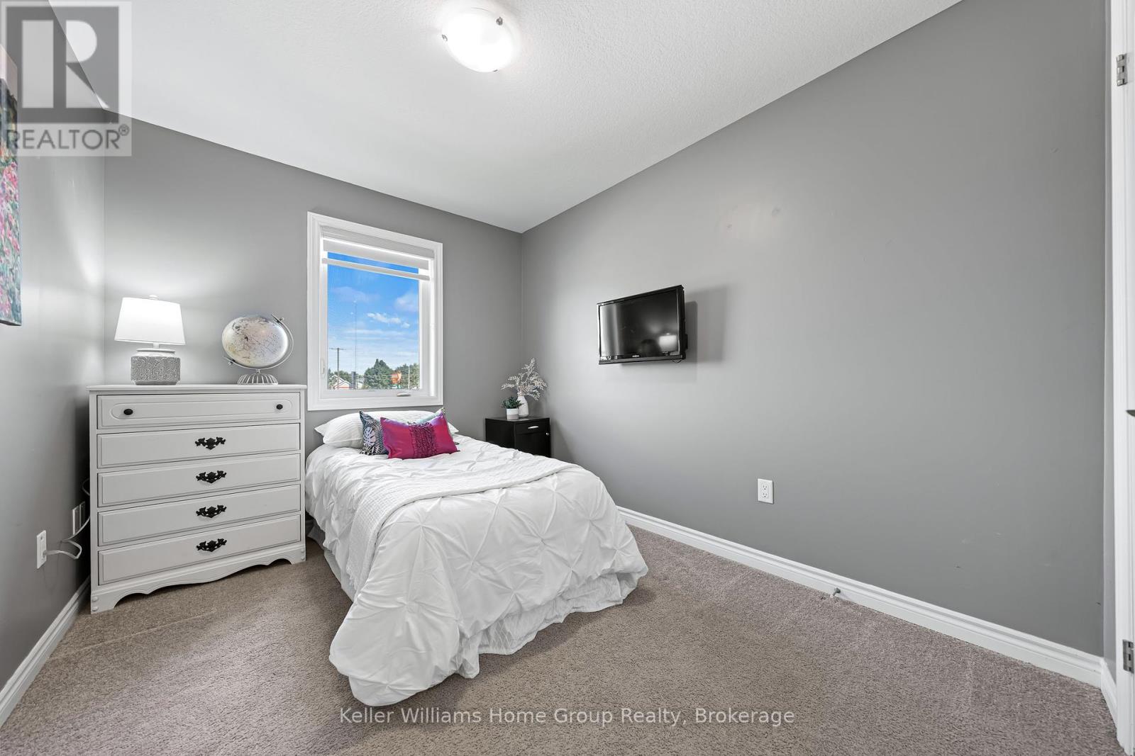 59 Westminster Crescent, Centre Wellington, Ontario  N1M 0C4 - Photo 25 - X12362904