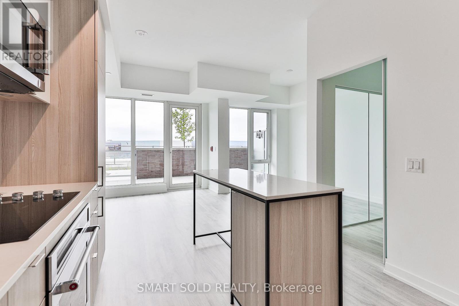 114 - 220 Missinnihe Way, Mississauga, Ontario  L5H 0A9 - Photo 12 - W12362848