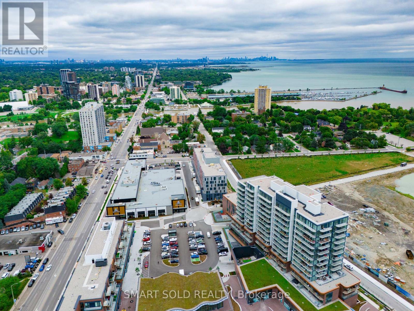 114 - 220 Missinnihe Way, Mississauga, Ontario  L5H 0A9 - Photo 34 - W12362848