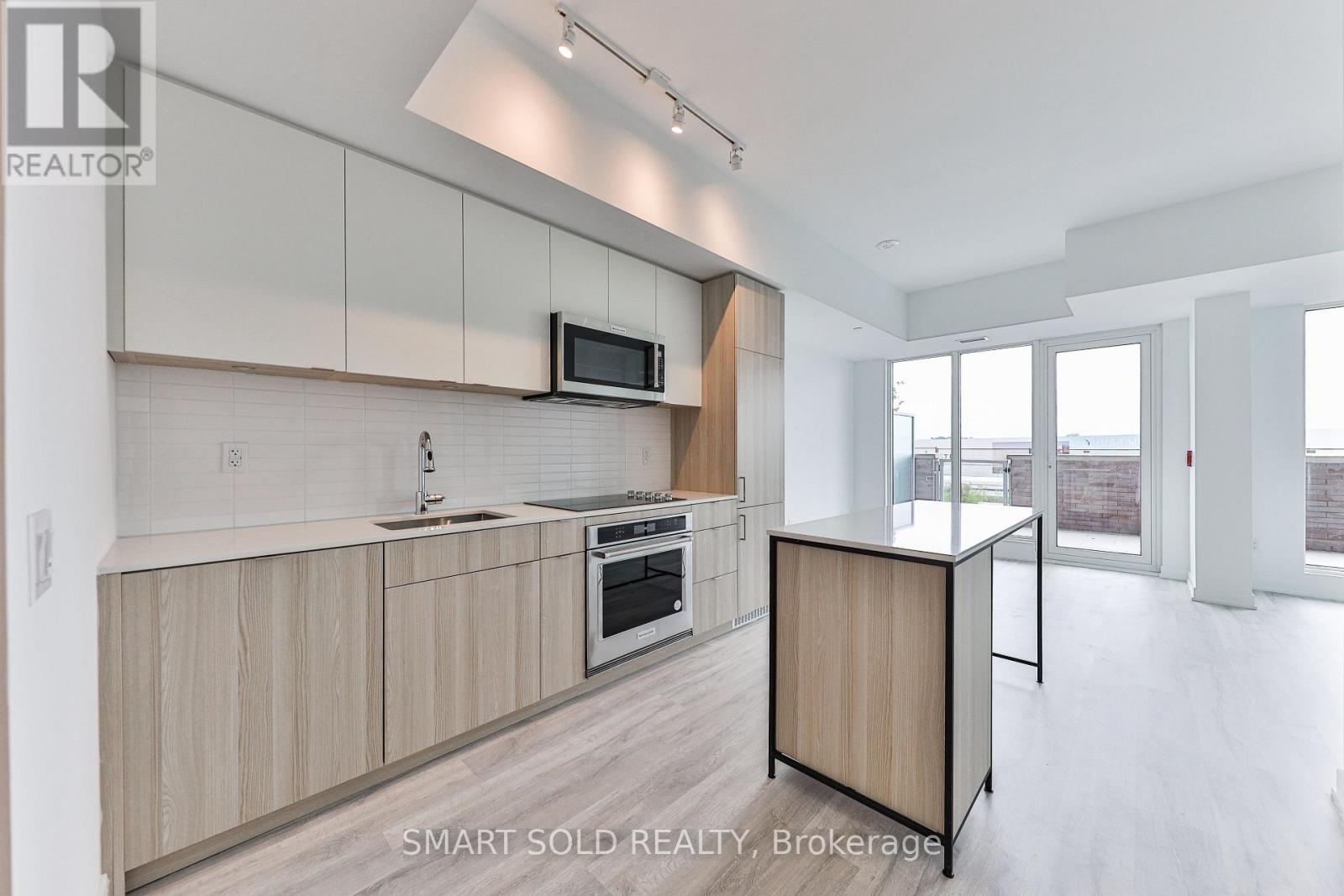 114 - 220 Missinnihe Way, Mississauga, Ontario  L5H 0A9 - Photo 7 - W12362848