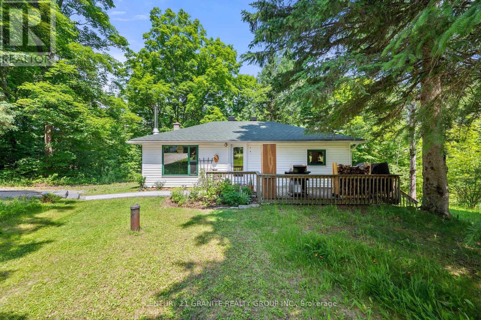 33225 Hwy 62 Highway, Hastings Highlands, Ontario  K0L 2S0 - Photo 1 - X12362877