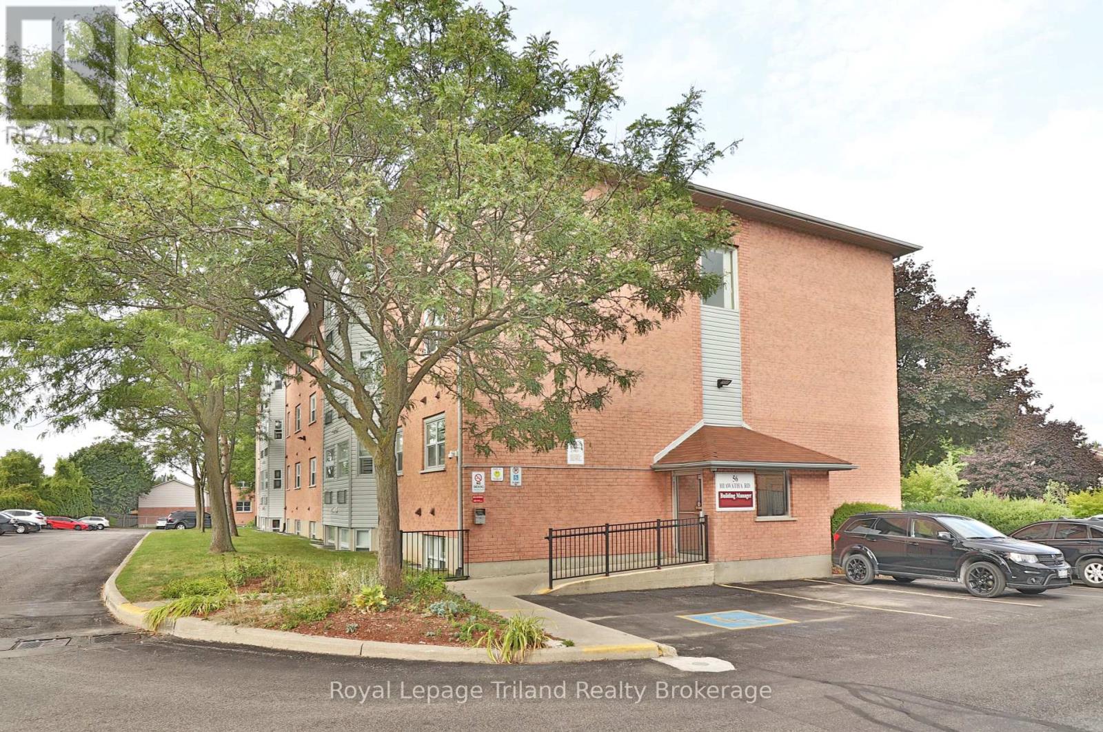 41 - 56 HIAWATHA ROAD, Woodstock, Ontario