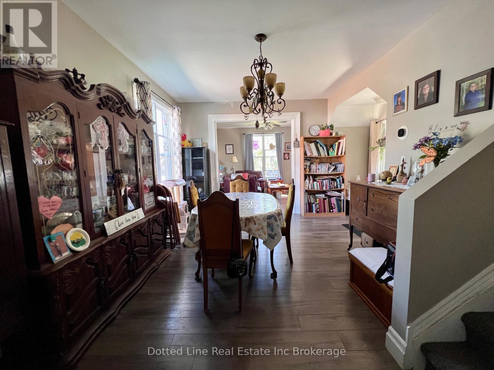 38 Harvey Street, Aylmer, Ontario  N5H 1T1 - Photo 8 - X12362939