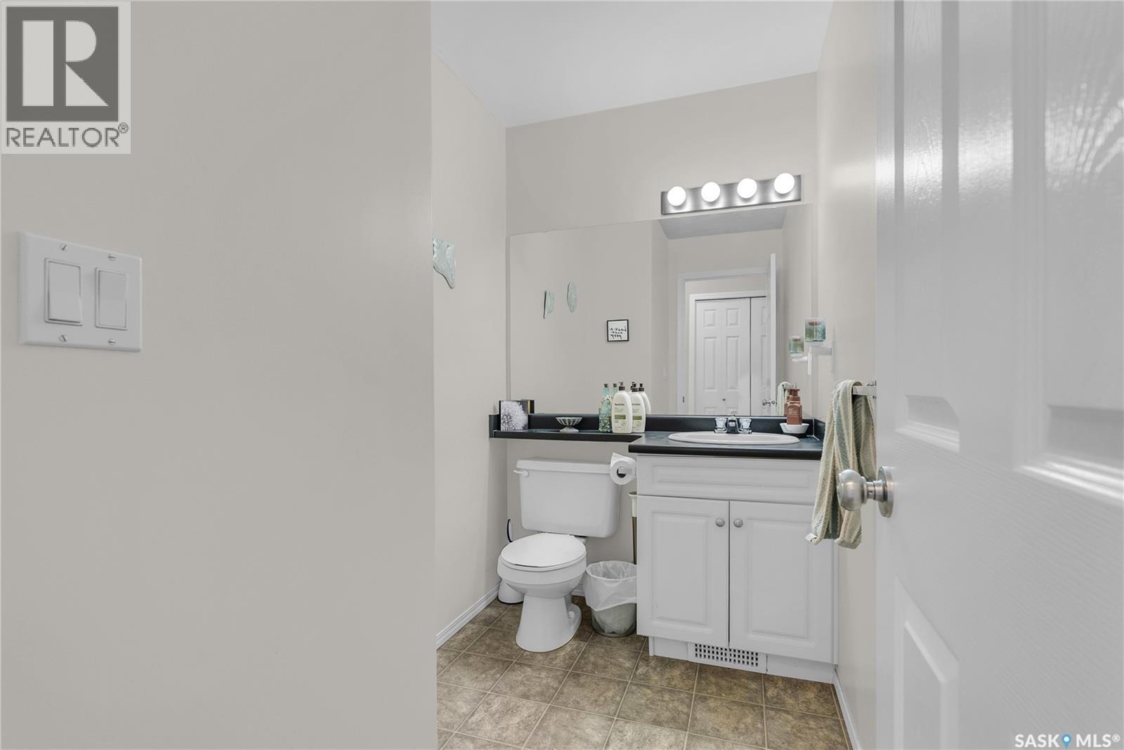 40 135 Pawlychenko Lane, Saskatoon, Saskatchewan  S7V 1K2 - Photo 8 - SK016513