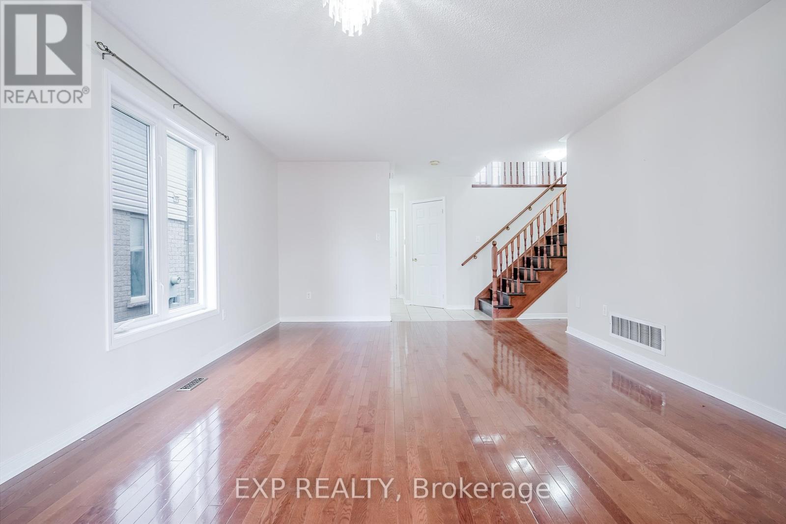 75 Hutton Place, Clarington, Ontario  L1C 5K1 - Photo 8 - E12362926