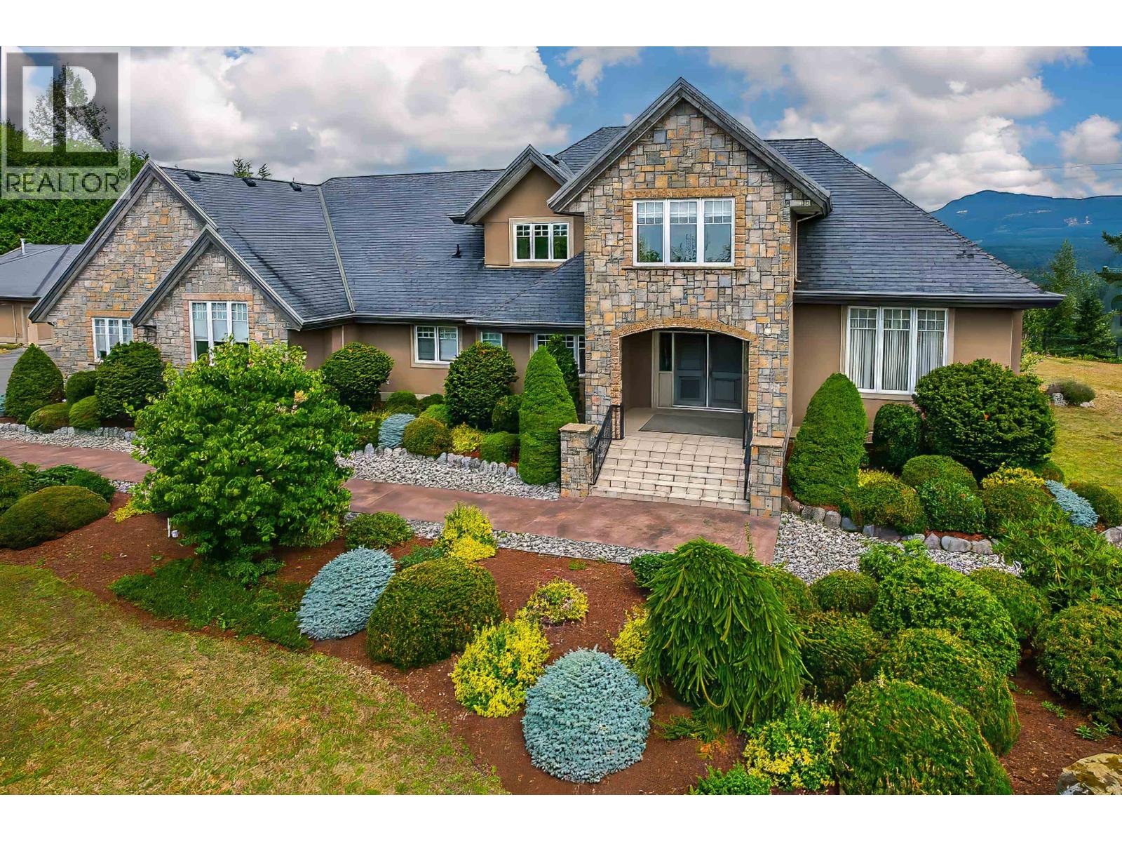 10270 ROLLEY CRESCENT, Maple Ridge, British Columbia