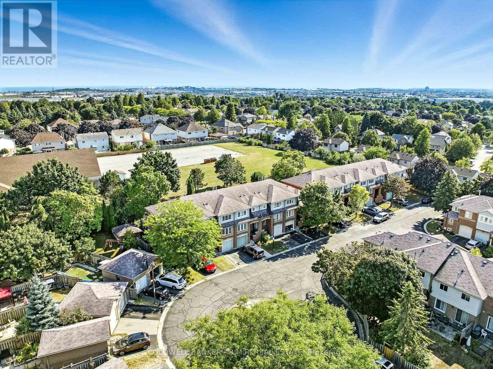 Property at 14 - 1801 NICHOL AVENUE image 3