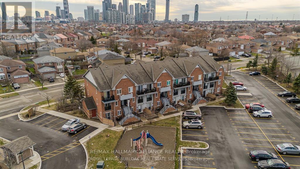 81 - 4620 Guildwood Way, Mississauga, Ontario  L5R 4H5 - Photo 18 - W12362876
