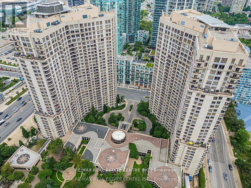 1130 - 3888 Duke Of York Boulevard, Mississauga, Ontario  L5B 4P5 - Photo 4 - W12362963