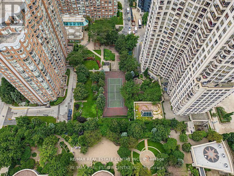 1130 - 3888 Duke Of York Boulevard, Mississauga, Ontario  L5B 4P5 - Photo 6 - W12362963