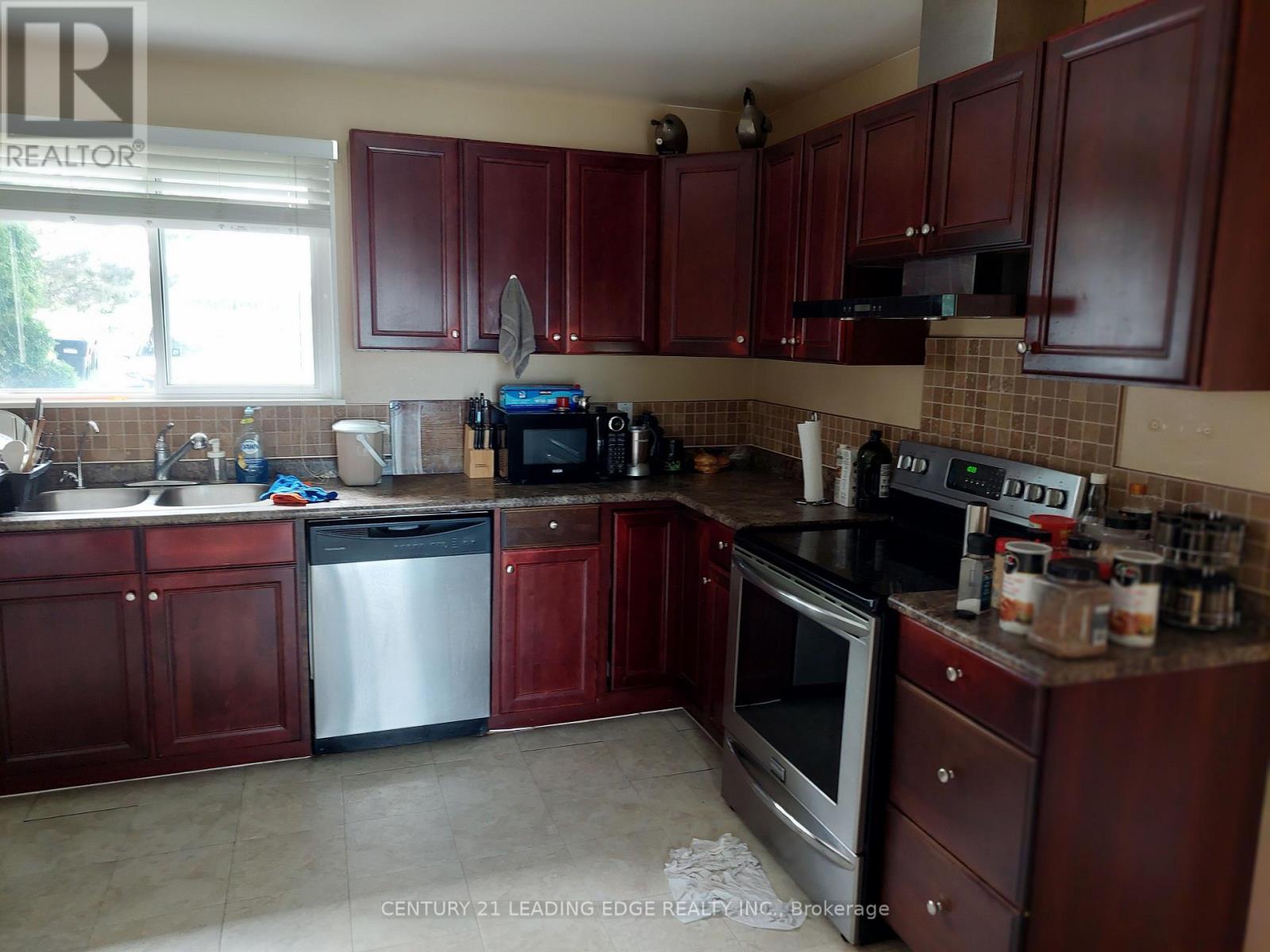 Property at 4884 2ND LINE ROAD image 4