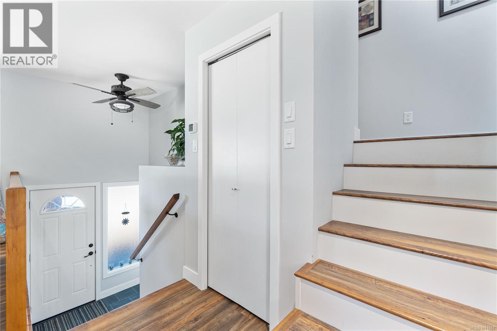 Property at 5251 Dunster Rd image 4
