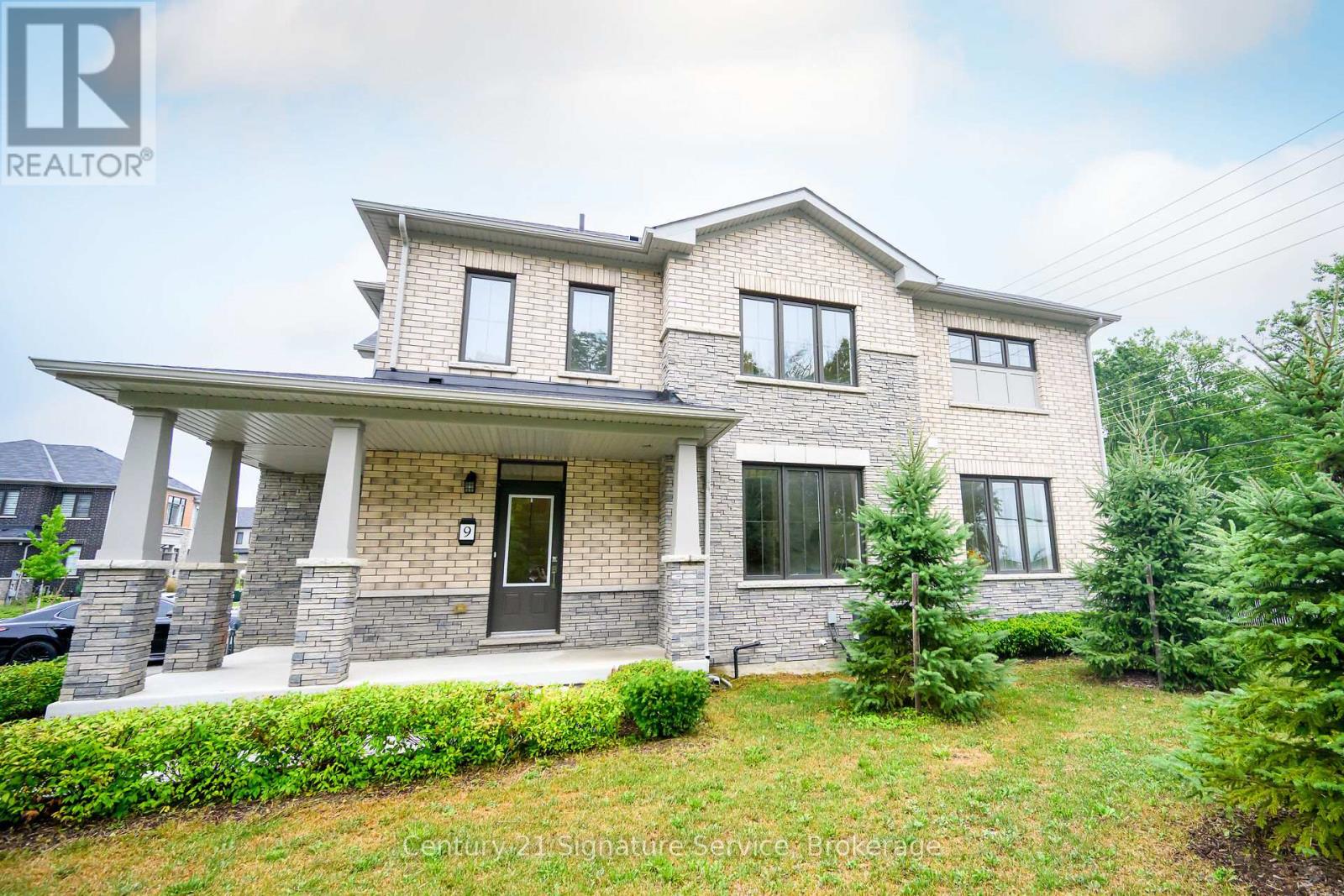 9 - 8273 Tulip Tree Drive N, Niagara Falls, Ontario  L2H 3S8 - Photo 3 - X12362867