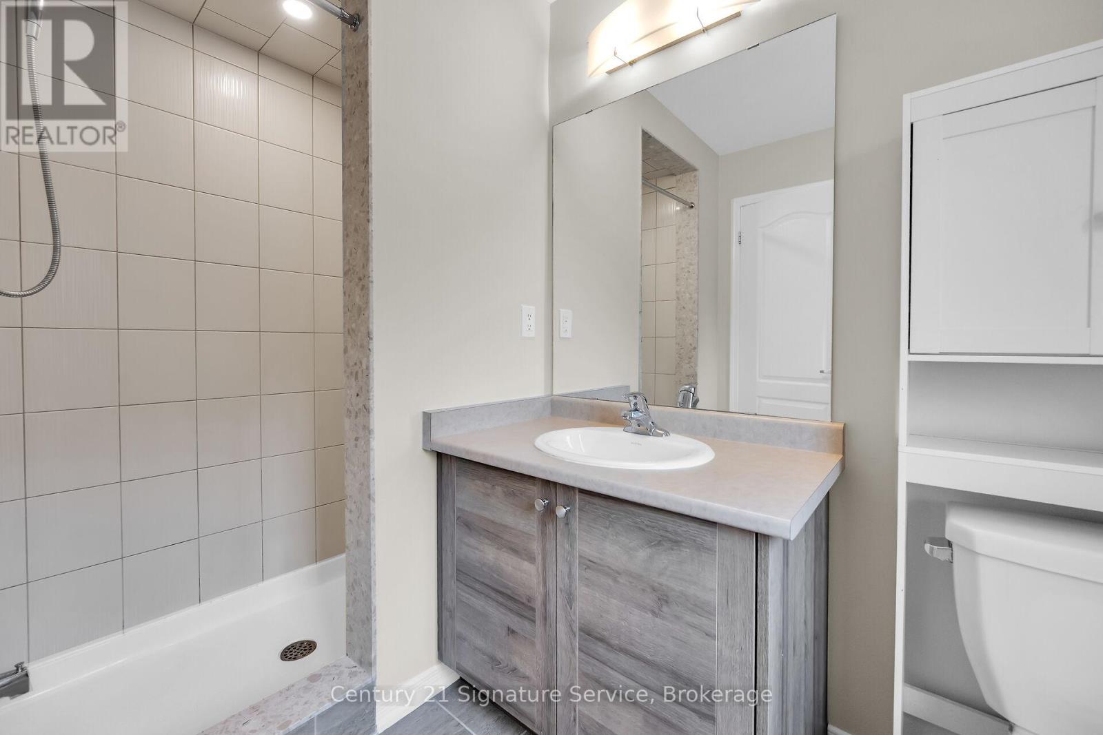 9 - 8273 Tulip Tree Drive N, Niagara Falls, Ontario  L2H 3S8 - Photo 35 - X12362867
