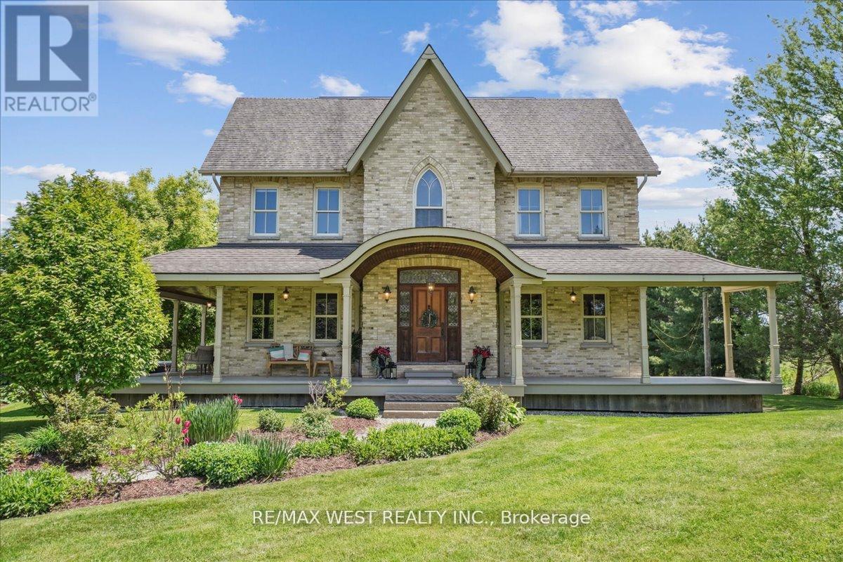 7817 Sideroad 10, Centre Wellington, Ontario  N1M 2W3 - Photo 1 - X12362912