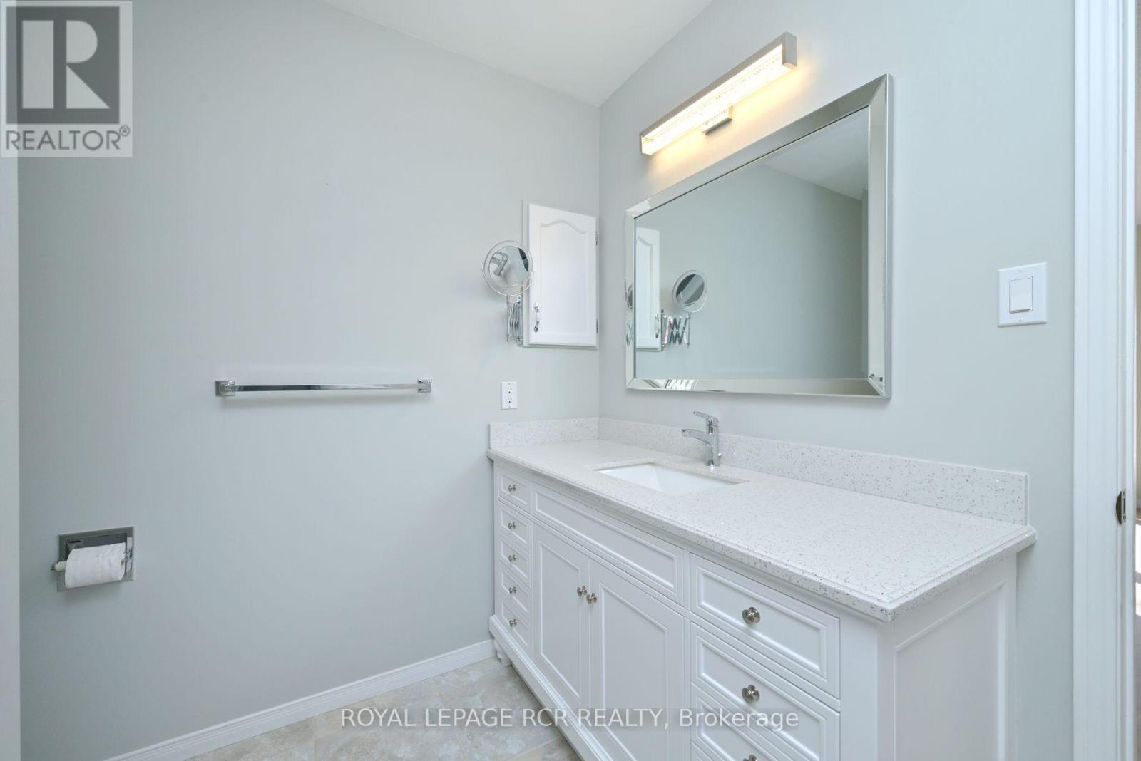 1 Bayberry Road, Mono, Ontario  L9W 6G5 - Photo 20 - X12362965