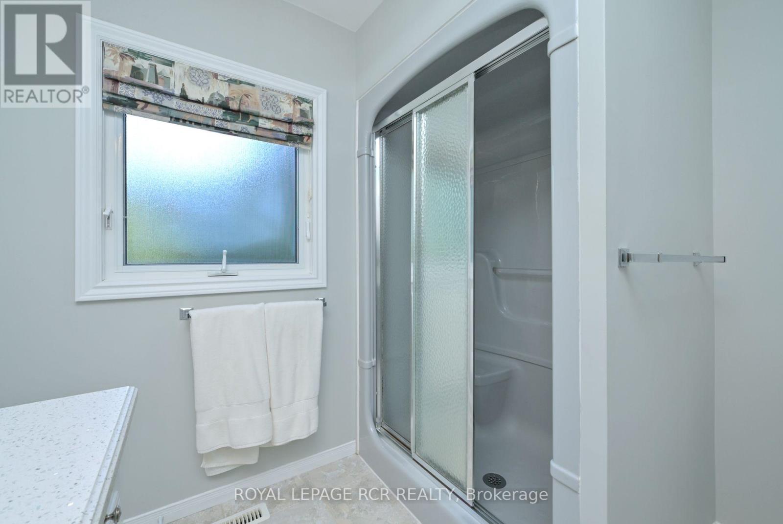 1 Bayberry Road, Mono, Ontario  L9W 6G5 - Photo 21 - X12362965